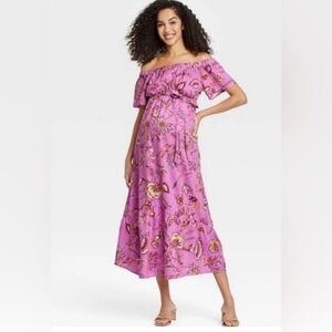 Isabel Maternity Off Shoulder Maxi Dress
Elbow Sleeve Maternity Small